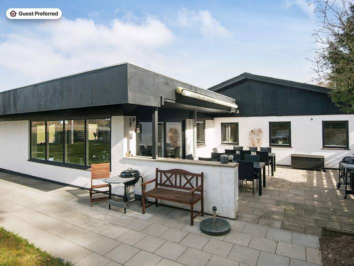Ferienhaus für 30 Personen, mit Terrasse, mit Haustier in Djursland