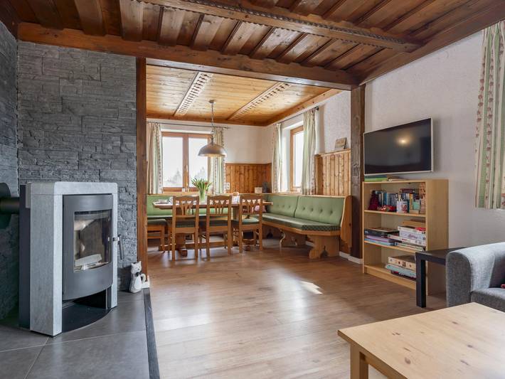 Chalet für 8 Personen, mit Garten und Sauna sowie Balkon im Salzburger Land - 4