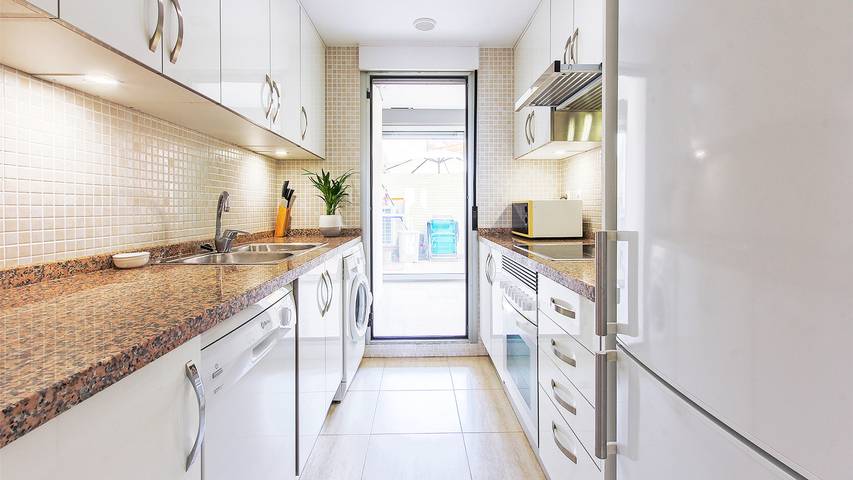 Ferienwohnung für 8 Personen, mit Terrasse, kinderfreundlich in Dénia - 3