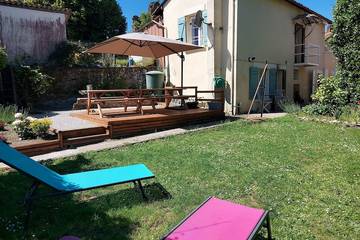 Gîte pour 4 personnes, avec jardin à Confolens