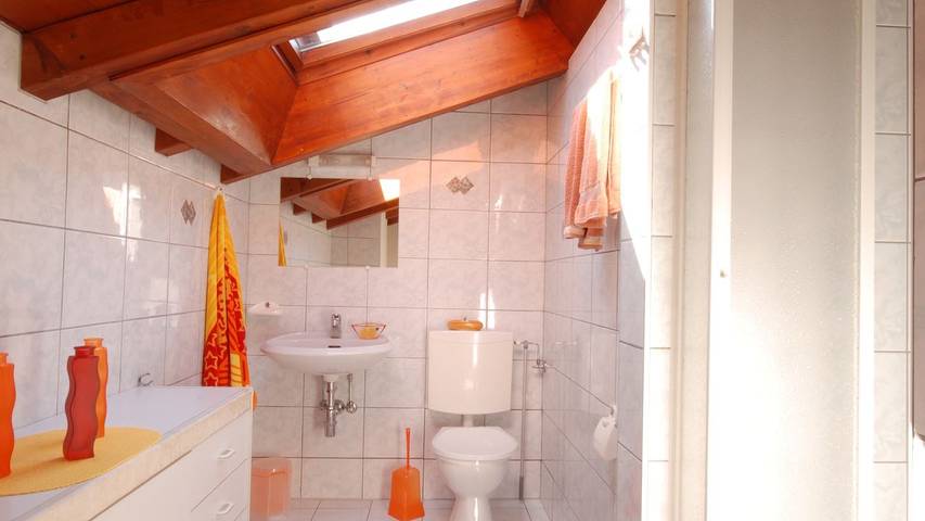 Ferienwohnung für 2 Personen, mit Garten in Gambarogno - 4