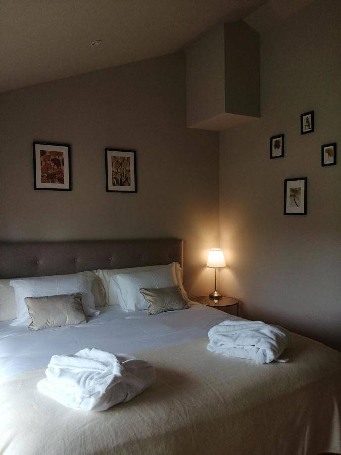 Chambre d’hôte pour 4 personnes, avec piscine et sauna ainsi que jacuzzi et jardin en Auvergne - 2