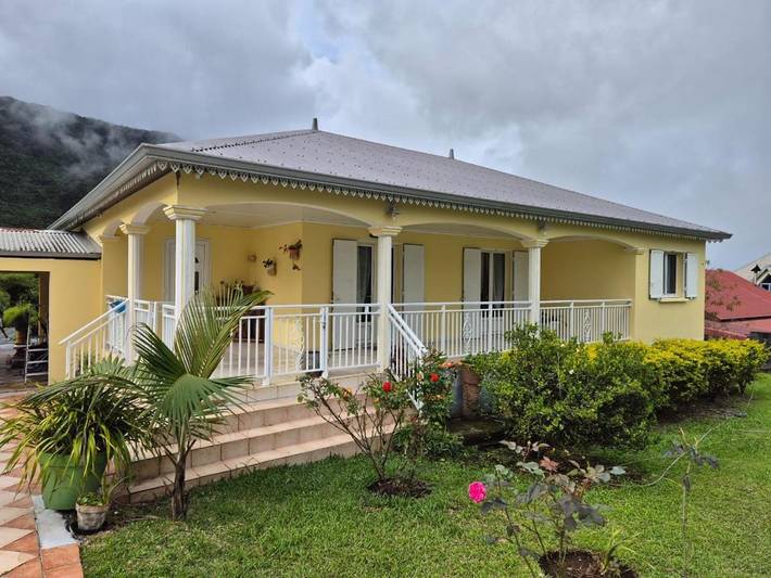 Maison de vacances pour 10 personnes, avec jardin ainsi que vue et terrasse, adapté aux familles