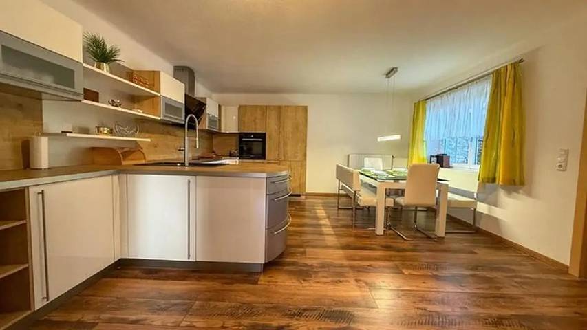Ferienwohnung für 5 Personen, mit Garten