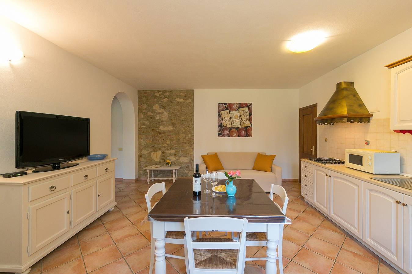 Appartamento 'Podere Nuti - 3 Vallino' con piscina, giardino e Wi-Fi in comune in Mazzanta, Cecina