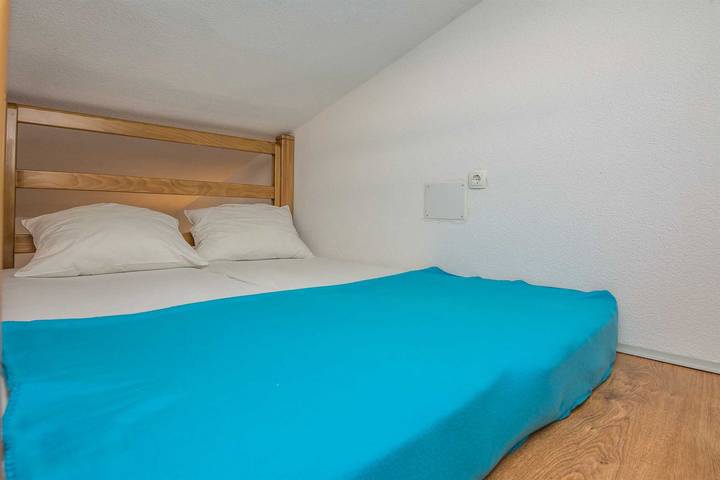 Apartamento entero, Apartment for 2-4 persons | Air conditioning, satellite Tv, Internet in Vir