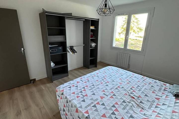 Location de vacances pour 8 personnes, avec piscine à Villetelle - 3