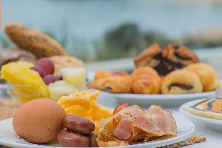 Location de vacances pour 2 personnes, avec terrasse et jacuzzi ainsi que jardin et sauna, animaux acceptés à Vila Nova de Milfontes - 3