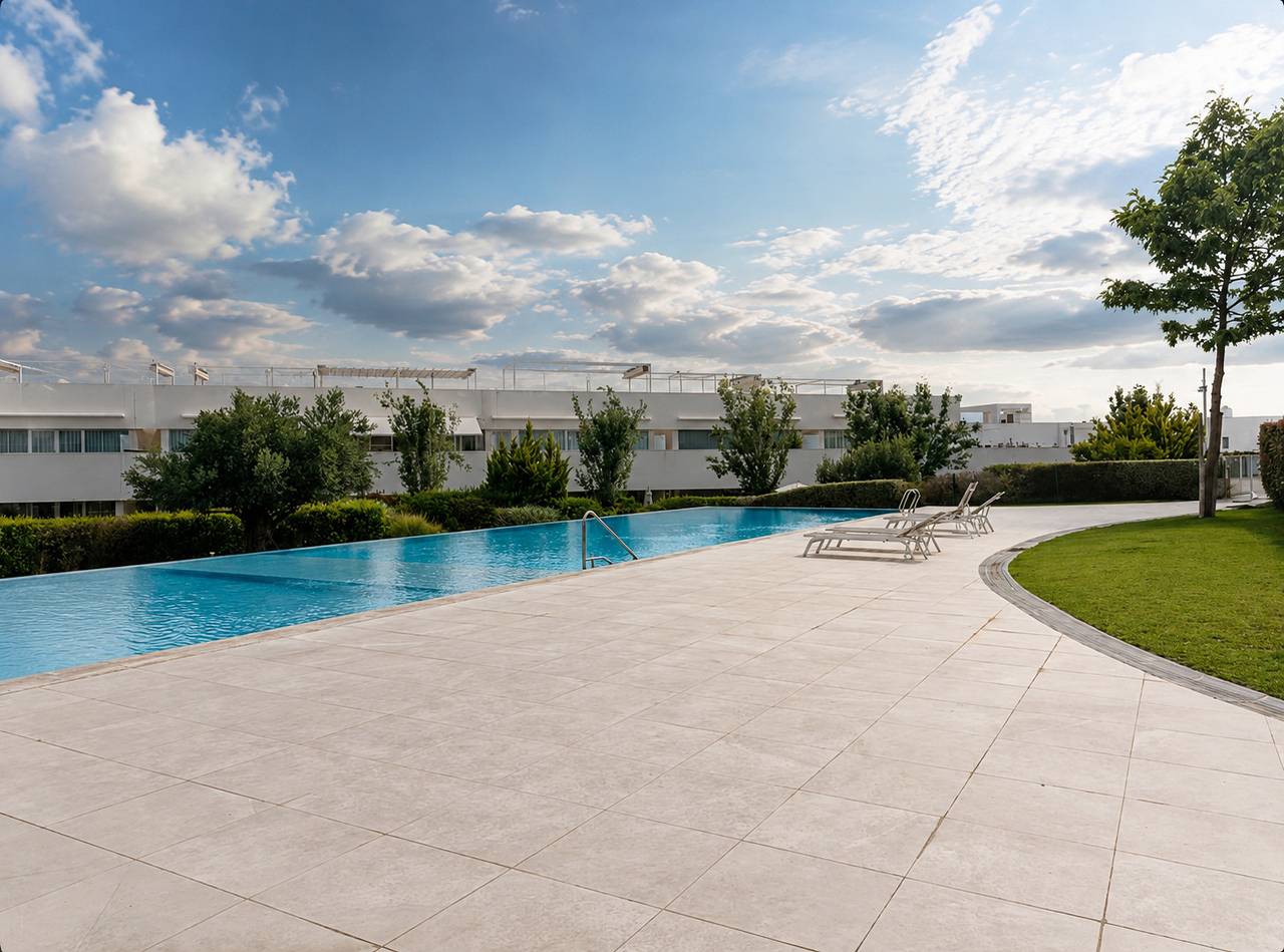 Modern Pool Bungalow in Torrevieja, Costa Blanca