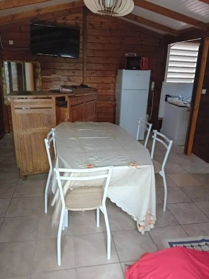 Bungalow chaleureux Sainte-Rose 60 m² piscine in Sainte-Rose, Guadeloupe