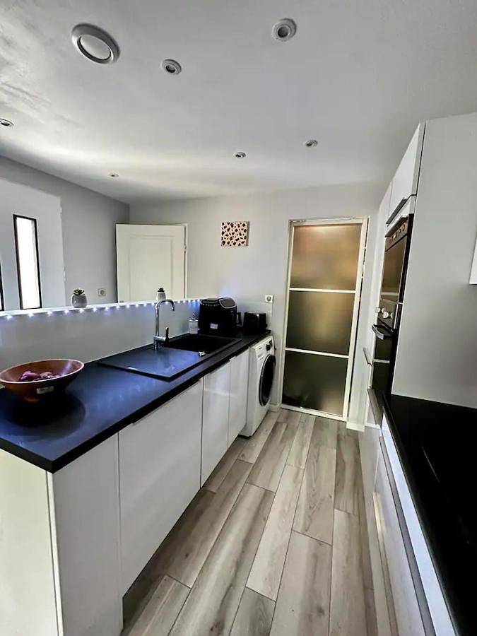 Appartement entier, Pavillon de Standing - Parking Privé - Proche Cern/Onu/Genève in Prévessin-Moëns, Gex