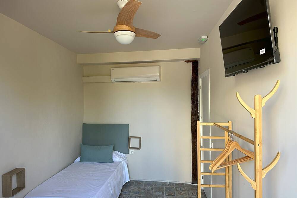 Entire apartment, Apartment Puente de Piedra Logroño in Logroño, La Rioja Province