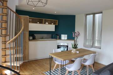 Gîte pour 4 personnes, avec terrasse et vue à Uzerche