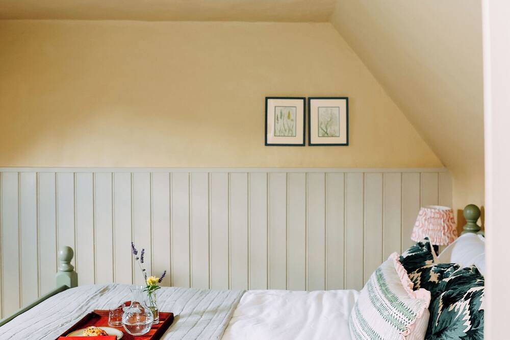 Character Main Street Cottage in Beautiful Town of Southwell in Sherwood Forest, Nottinghamshire