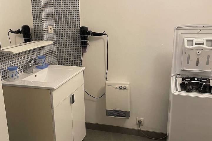 Gîte pour 4 personnes, avec terrasse et jardin à Hasparren - 3