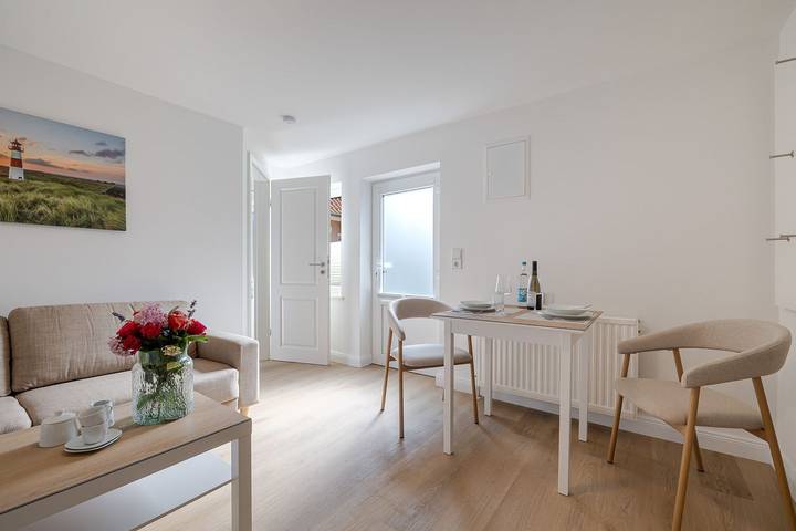 Ganze Wohnung, Zwischen Garten, Strand und Westerland in Westerland, Sylt (Gemeinde)