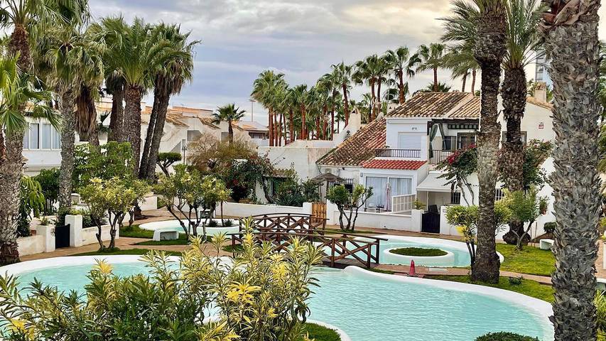 Bungalow für 3 Personen, mit Terrasse und Pool in Andalusien - 2