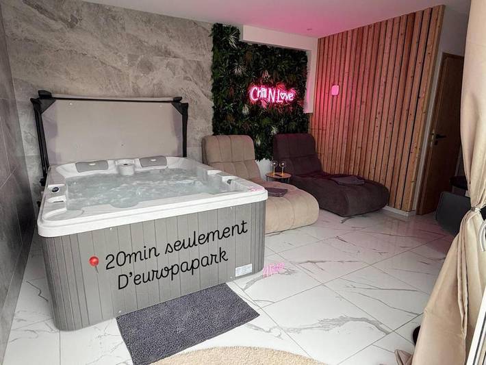Gîte pour 2 personnes, avec jacuzzi dans Rossfeld
