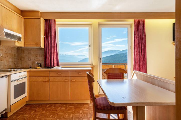 Studio für 2 Personen, mit Garten in Meransen