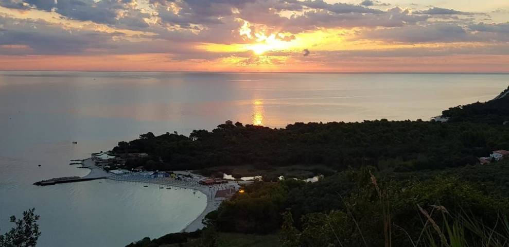 Chambre d’hôte pour 2 personnes, avec vue et jardin, animaux acceptés dans Marche - 2