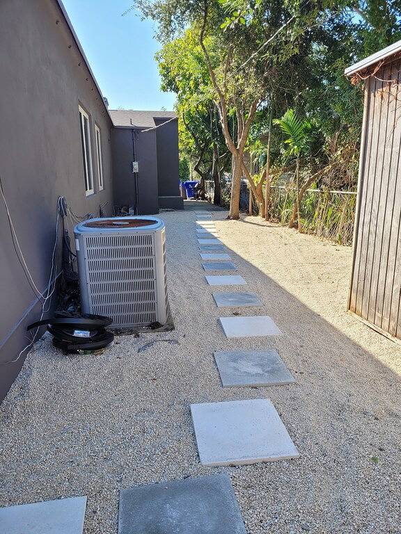 Vacation home for 8 people, with yard in Miami