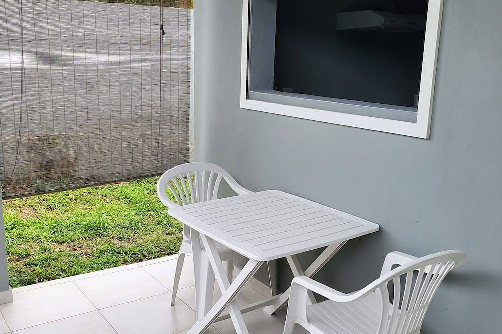 Entire apartment, Charming T1 bis with private spa in Remire-Montjoly, French Guiana
