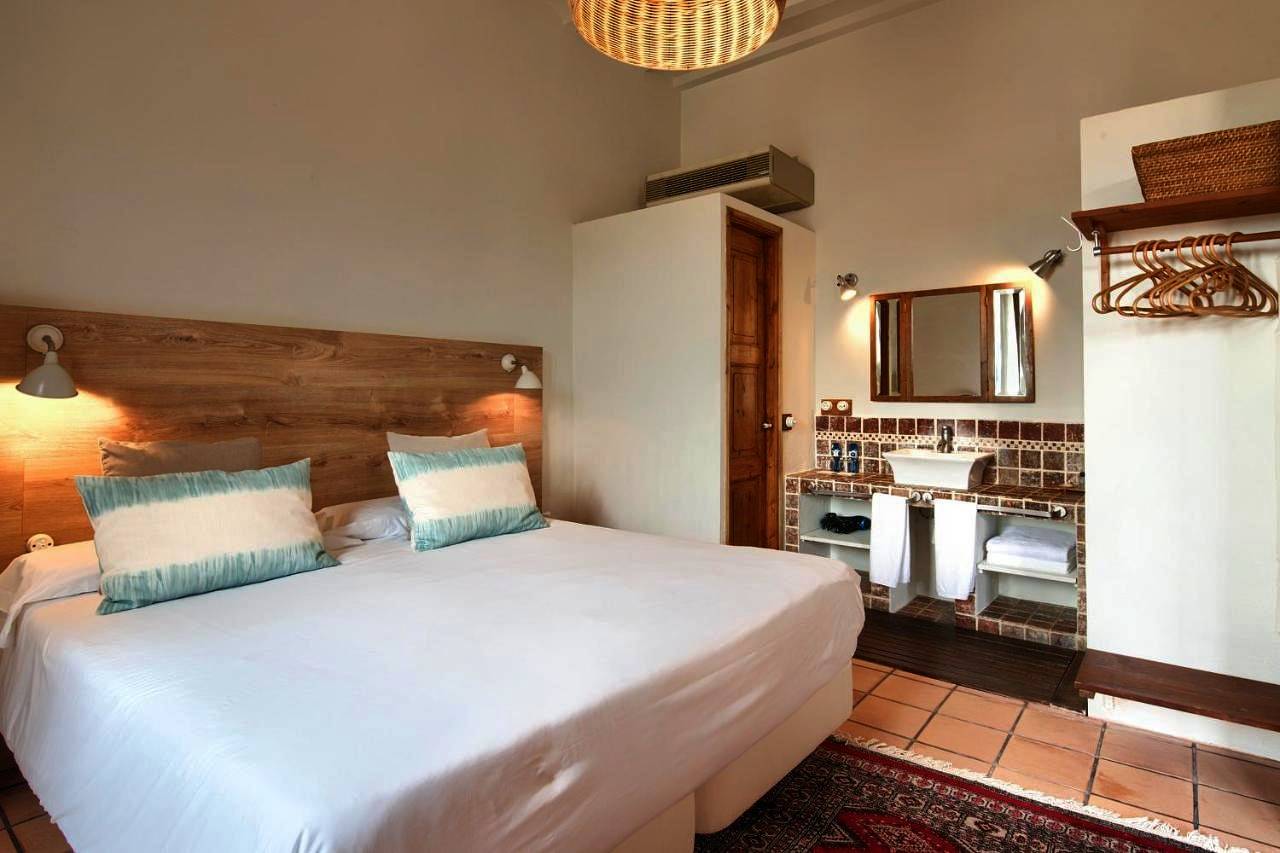 Hotel Hanoi in Centre Begur, Begur