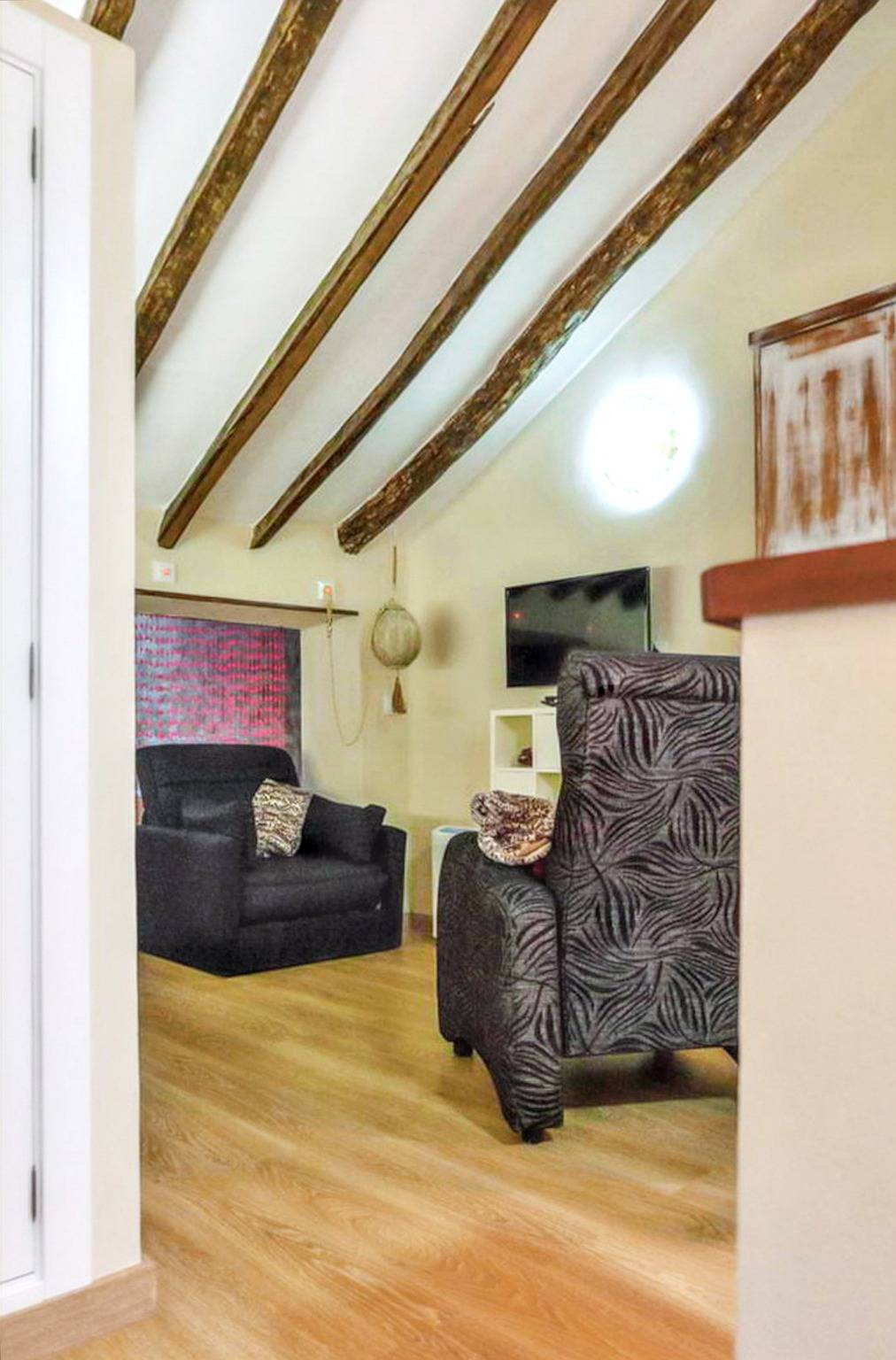 Ganze Wohnung, Gemütliche Wohnung in Ubrique mit Jacuzzi - 45 m² in Ubrique, Pueblos Blancos