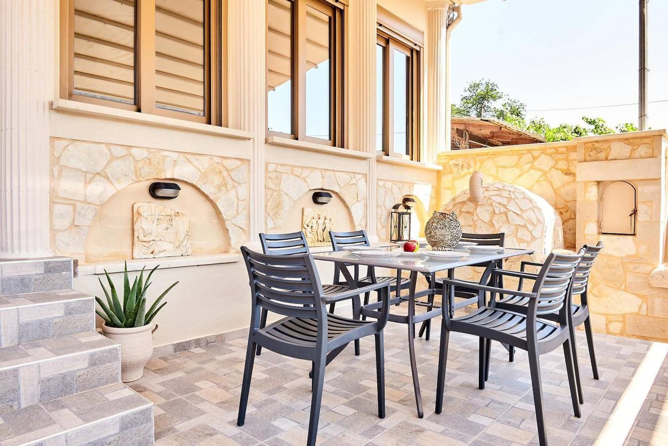 Villa 'Vlite' met Uitzicht op Zee, Wi-Fi en Airconditioning in Chania en omgeving