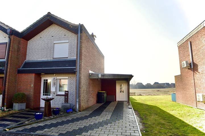 Ferienhaus für 4 Personen, mit Pool und Garten, mit Haustier