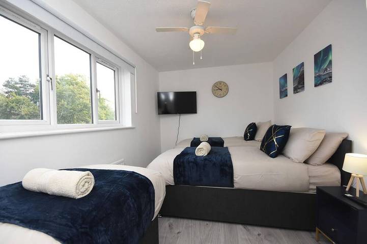Beautiful 3BRHome with a large garden in Colchester in Colchester, Essex