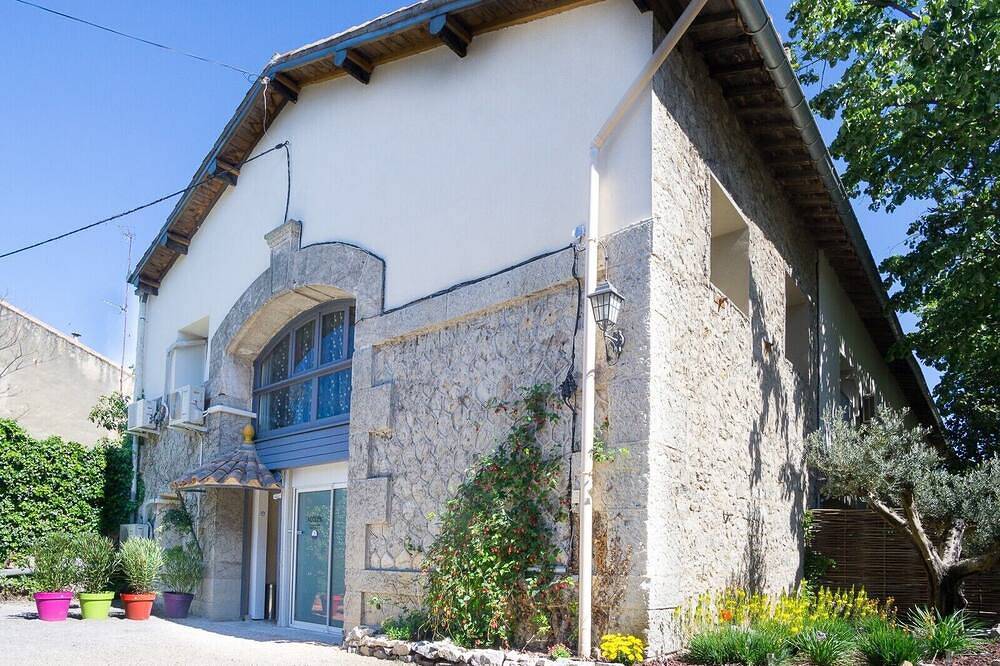 Entire apartment, Gîte Acacia - Domaine de l'Enclos in Mireval, Côte d'Améthyste