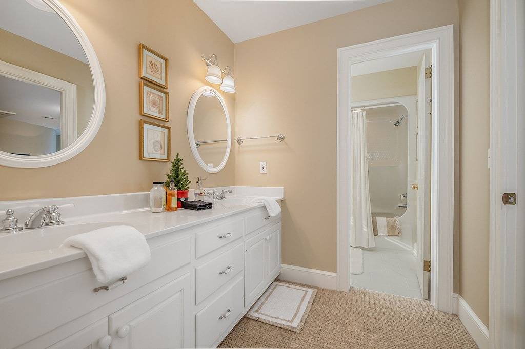 Laurelwood of Tryon | Distinctive Old-World Luxury Including a Pool, Hot Tub, and Game Room in Tryon, Polk County NC