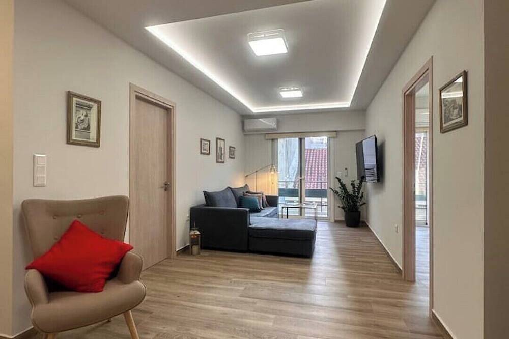 Entire apartment, A+ Lux, Athens center, Syntagma! Work or play. in Central Section of Athens, Athens