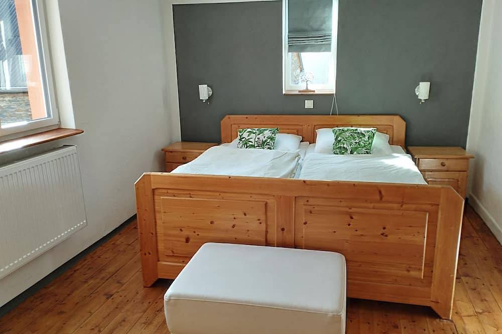 Liebevoll renoviertes Ferienhaus im Herzen von Lösnich in Lösnich, Bernkastel-Kues & Umgebung