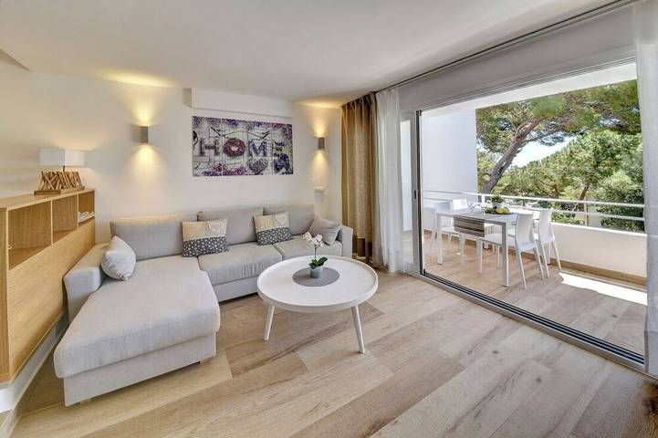 Holiday home for 4 people, with pool and garden as well as balcony - 1