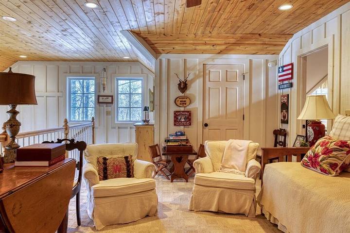 Log cabin for 6 people, with terrace and pool in Highlands (NC)