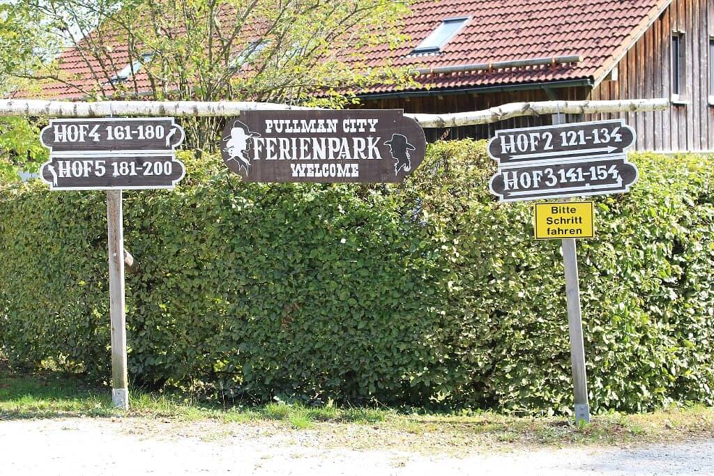 Ferienwohnung Wild West - Gemütliche Ferienwohnung (65qm) im Wild West Stil mit Terrasse in Eging am See, Ostbayern