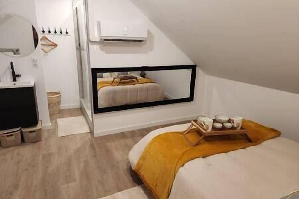 Appartement entier, Charme, détente sous les étoiles in Cambrai, Département Nord