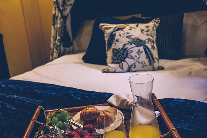 Sheddington Manor -2 Bedroom Guest House & Cinema in Belfast, Grafschaft Antrim