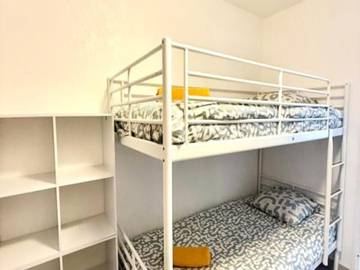 Location De Vacances pour 4 Personnes dans Le Brusc, Six-Fours-les-Plages, Photo 3