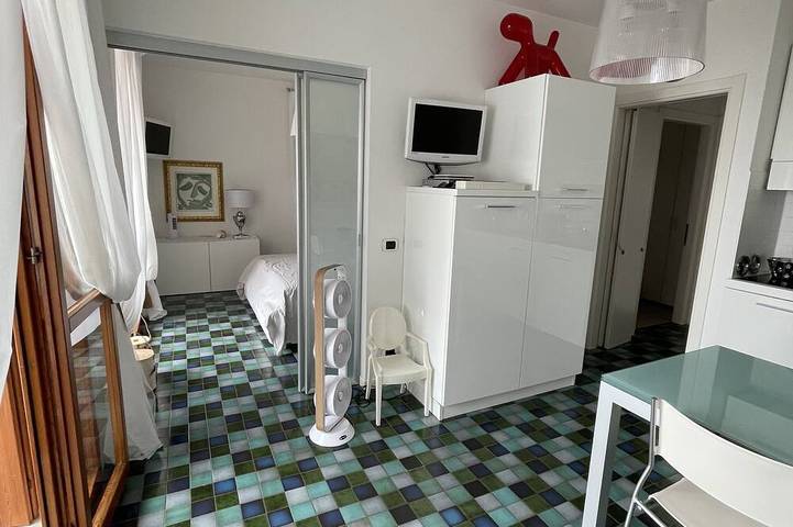 Ganze Wohnung, Beautiful Luxury beachfront apartment with terrace in Porto Santa Margherita, Caorle