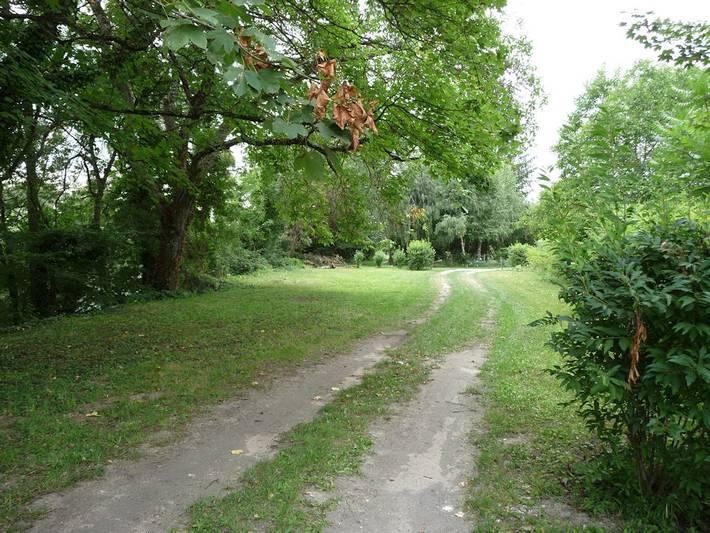 Camping pour 4 personnes, avec jardin dans Centre-Val de Loire - 3
