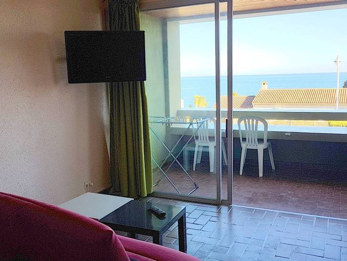 Appartement entier, Appartement 4 pers, plage à pied, parking, commerces, sports à proximité in Sari-Solenzara, Arrondissement de Sartène
