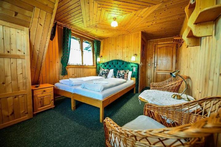 Location de vacances pour 21 personnes, avec Balcon et Terrasse ainsi que Jardin et Sauna à Poronin - 3