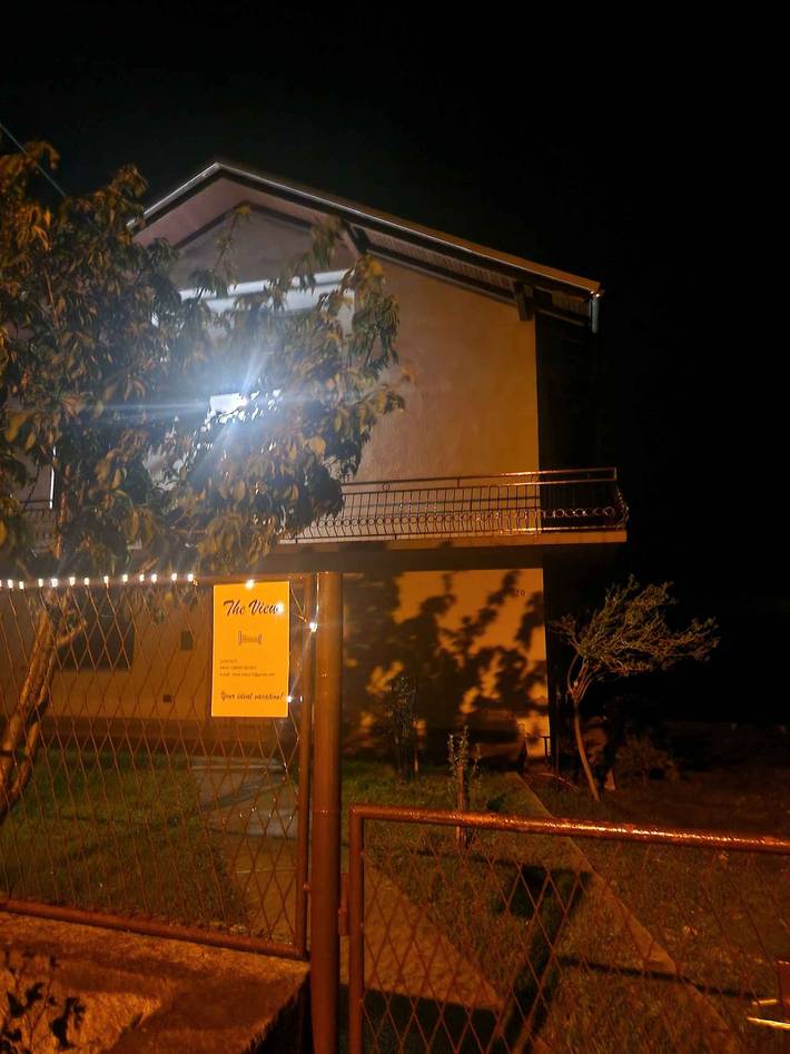 Ferienwohnung für 6 Personen, mit Garten und Balkon, mit Haustier in Karlobag - 2