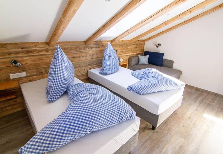 Ferienwohnung für 3 Personen, mit Balkon und Terrasse sowie Garten in Miesbach - 4