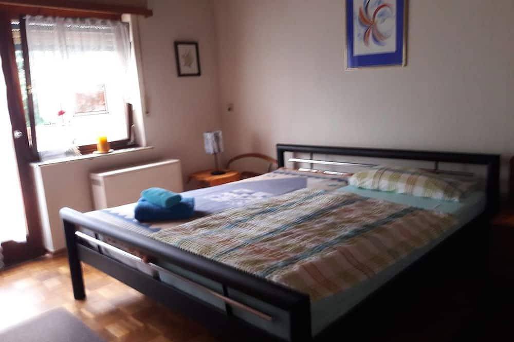 Ganze Wohnung, Ferienwohnung Huhn - Ferienwohung mit Balkon in Kobern-Gondorf, Osteifel