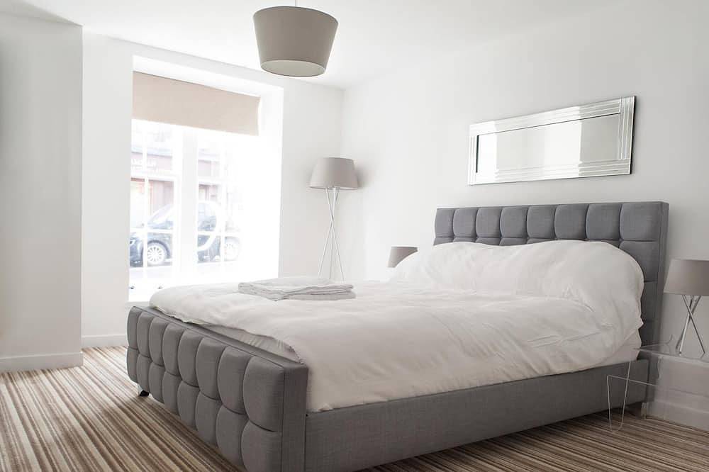 Entire apartment, Apartment A\t- Marischal Apartments in Aberdeen, Aberdeenshire