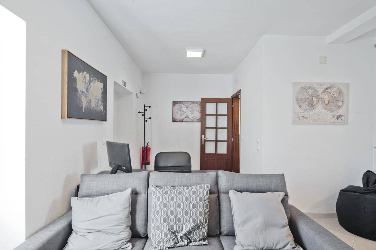 Apartamento inteiro, Two-Bedroom Apartment in Alcabideche, Costa de Lisboa